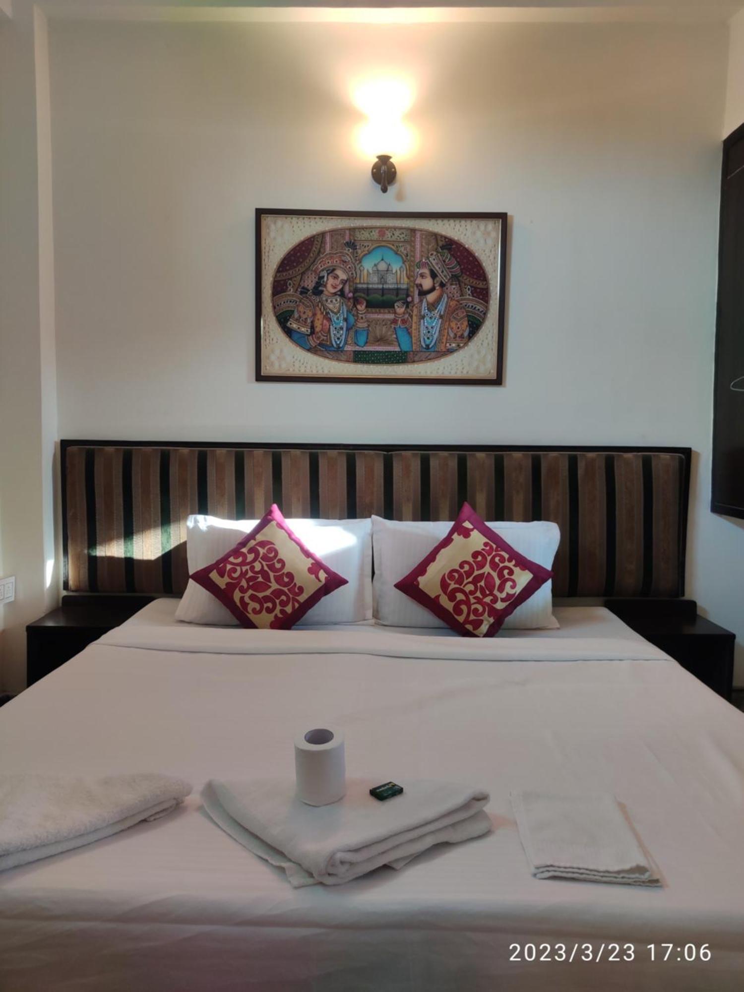 Max Guest House Agra  Zimmer foto